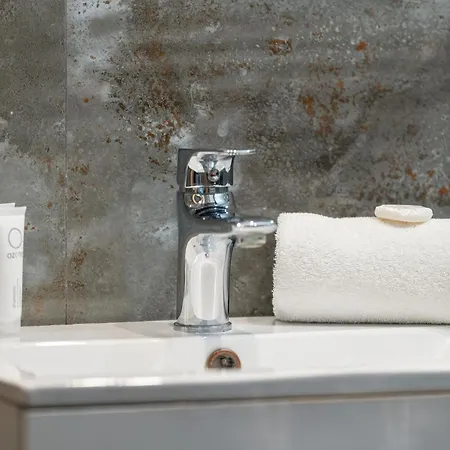 Przytulne Very Berry W Centrum Poznania By Renters Apartamento