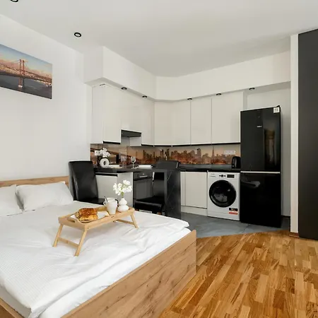 Przytulne Very Berry W Centrum Poznania By Renters * Poznan