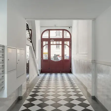 Przytulne Very Berry W Centrum Poznania By Renters *