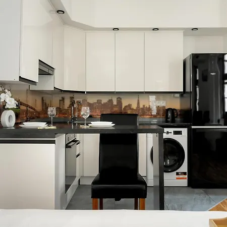 דירה Przytulne Very Berry W Centrum Poznania By Renters