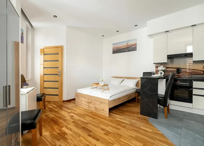 Przytulne Very Berry W Centrum Poznania By Renters Apartment *