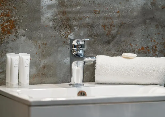 Przytulne Very Berry W Centrum Poznania By Renters 아파트