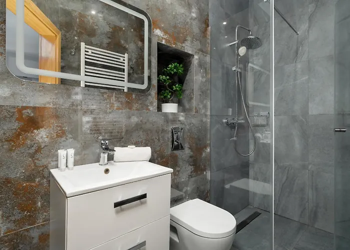 아파트 Przytulne Very Berry W Centrum Poznania By Renters *